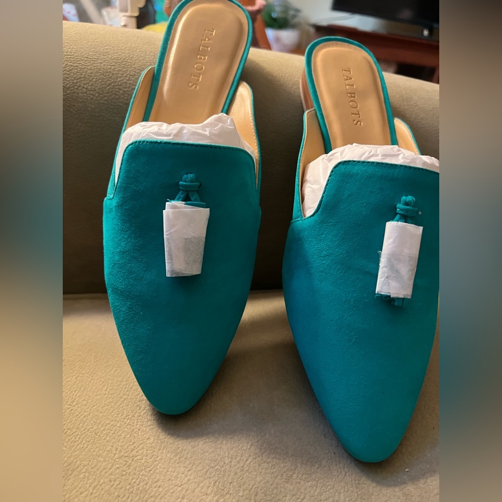 Talbots NEw in Box turquoise suede mules size 9 - Picture 2 of 7